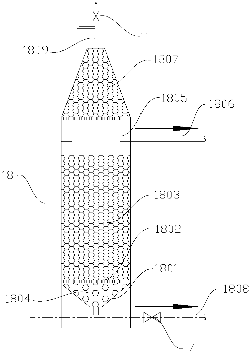 A circulation treatment system for low-concentration cyanide-containing wastewater