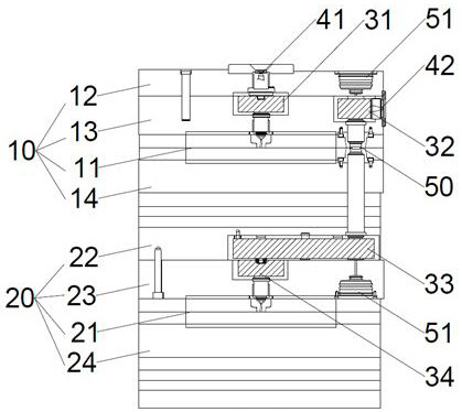 A Hot Runner System for Double-nozzle Laminated Mold