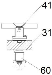 A Hot Runner System for Double-nozzle Laminated Mold