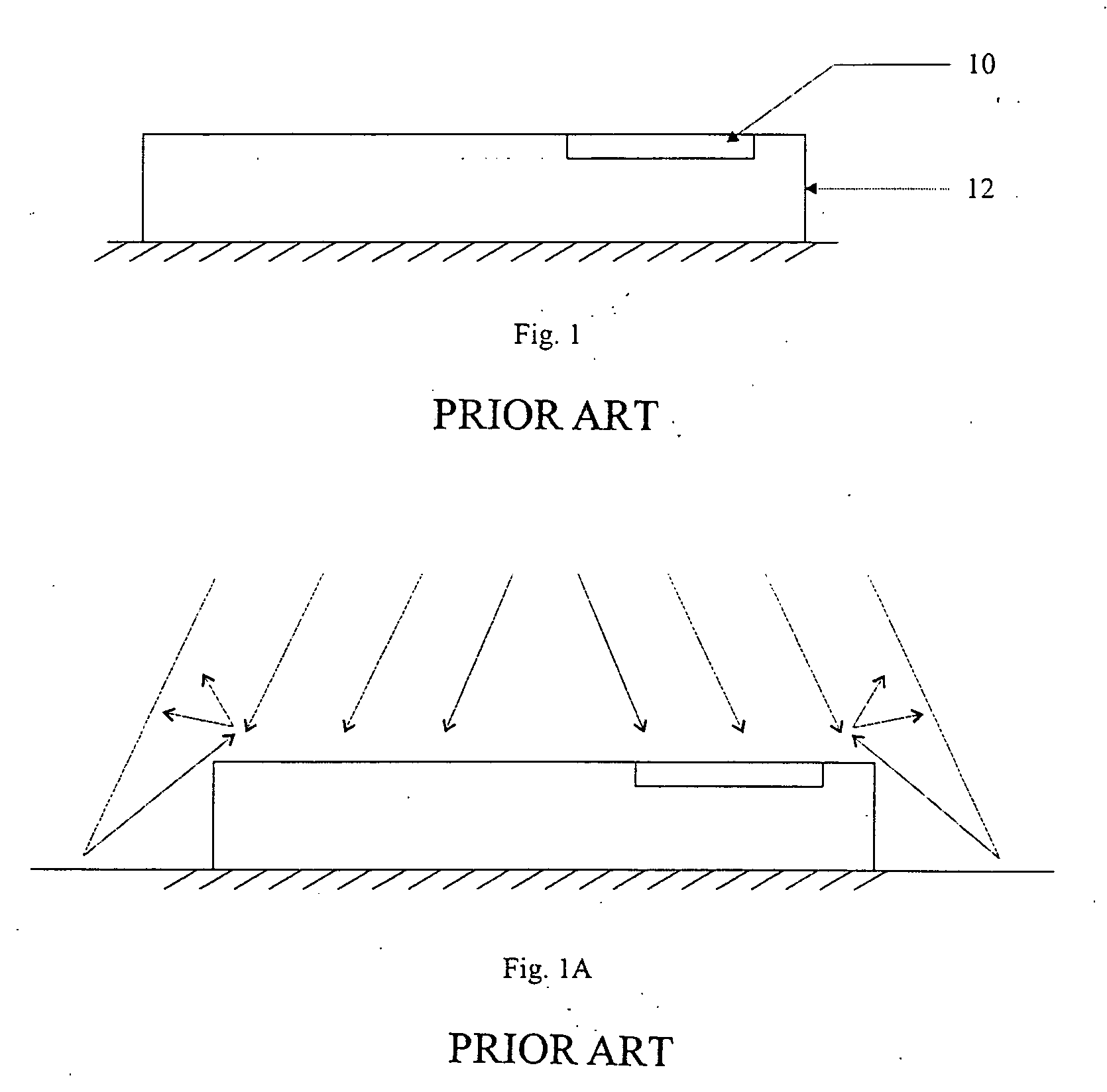 RFID label readable on surfaces which interferes with RF waves and method of manufacturing the same