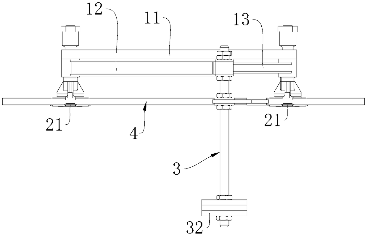 Suspension bridge rear cable anchor head traction device