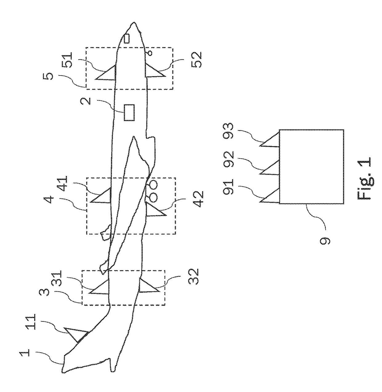 Aircraft comprising a plurality of antenna units