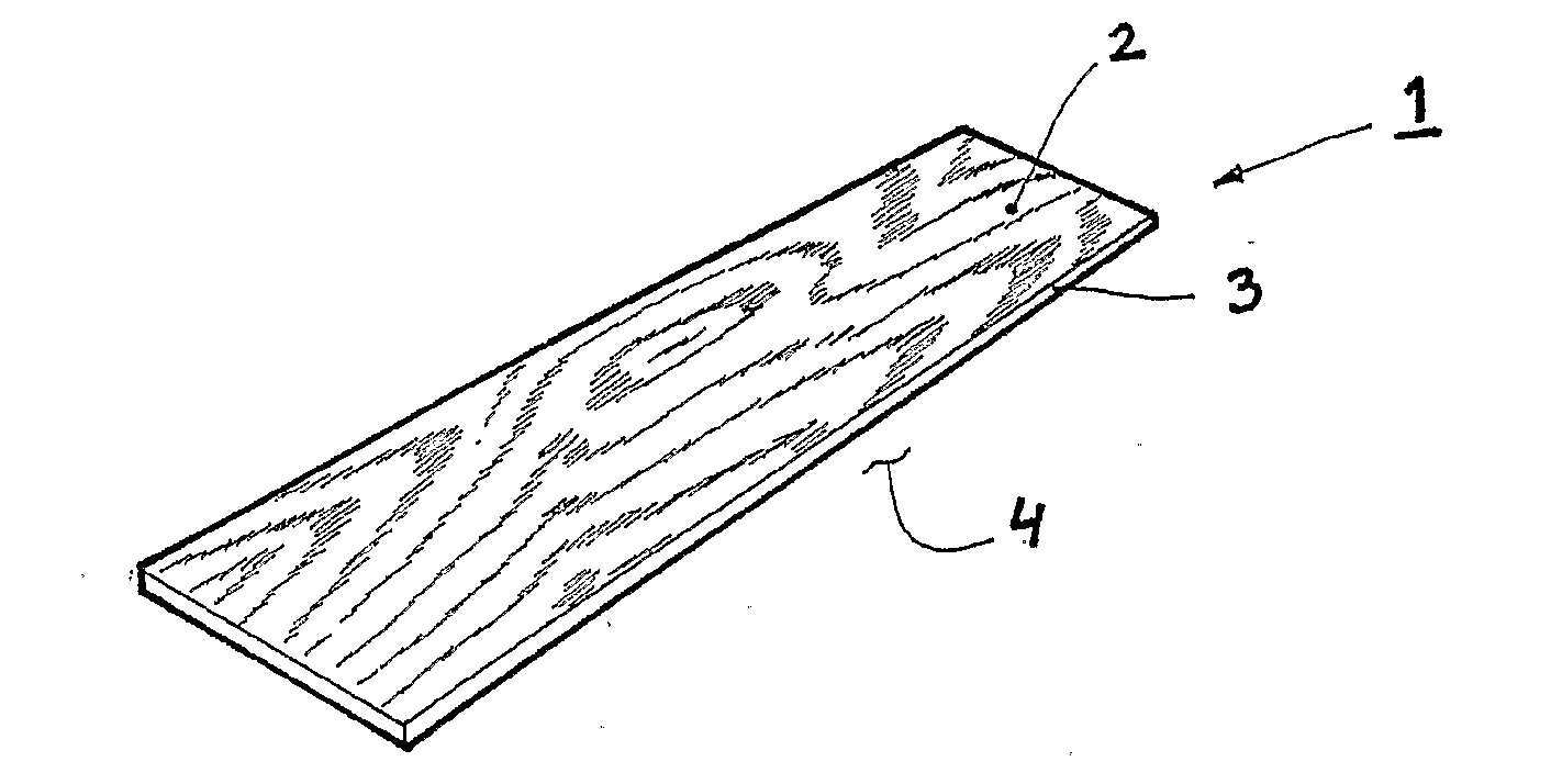 Decorative, low noise laminate equipped with a patterned balance layer formed by compression