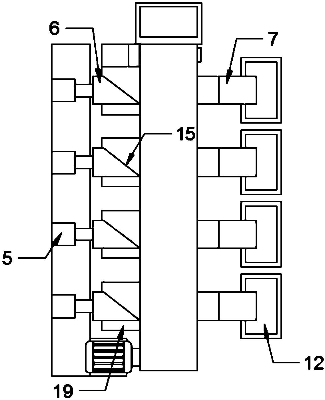 Beef cattle feeding device