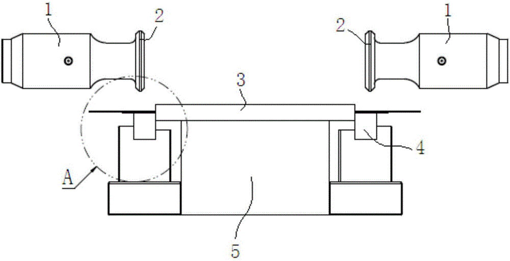 Optimum layout of power battery electrodes and ultrasonic welding method and device