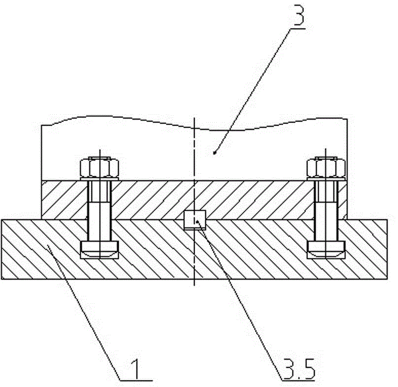 Gauge for radial run-out of inner bore walls at two ends of hollow shaft