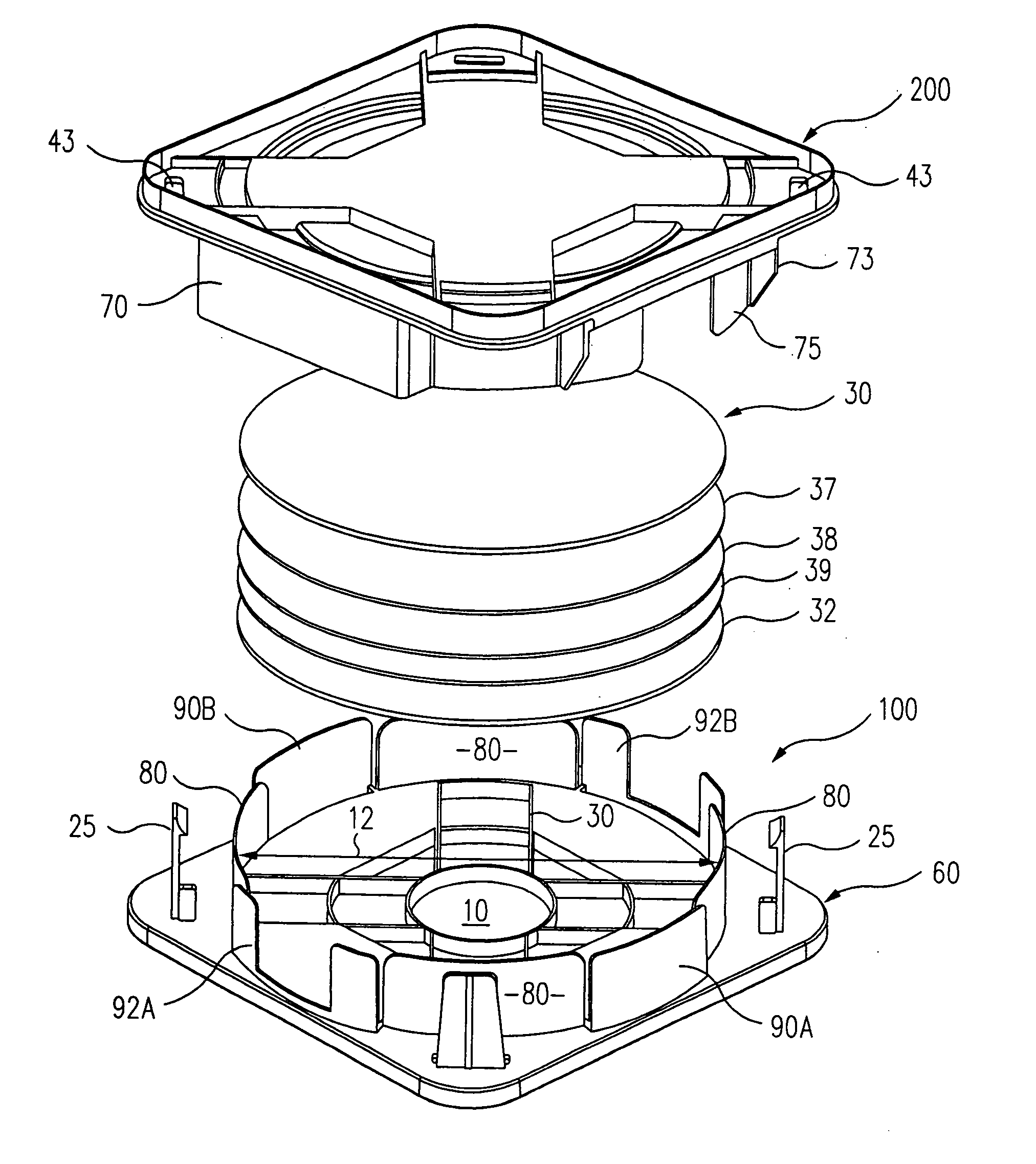 Wafer container with staggered wall structure