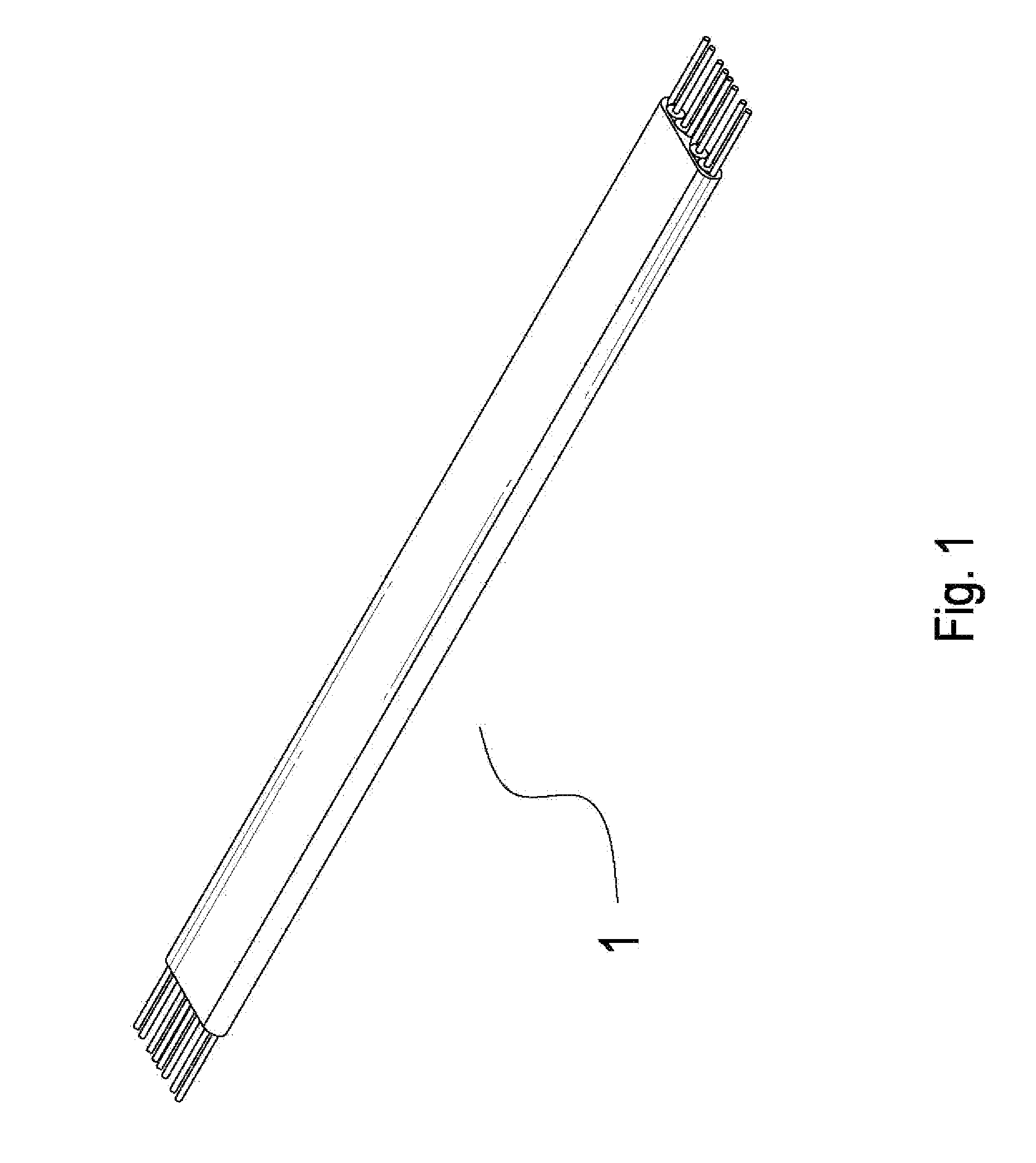 Anti-electromagnetic-interference signal transmission flat cable