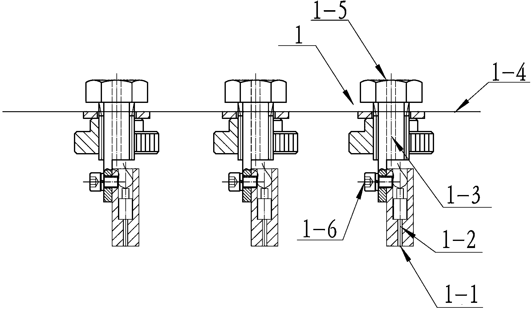 High-speed cutting machine for automatically ascending, descending, expanding and positioning paper core