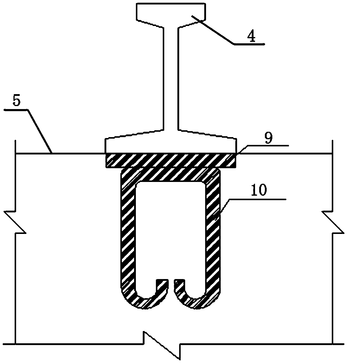 Construction method for horizontal moving beam of double-track trolley