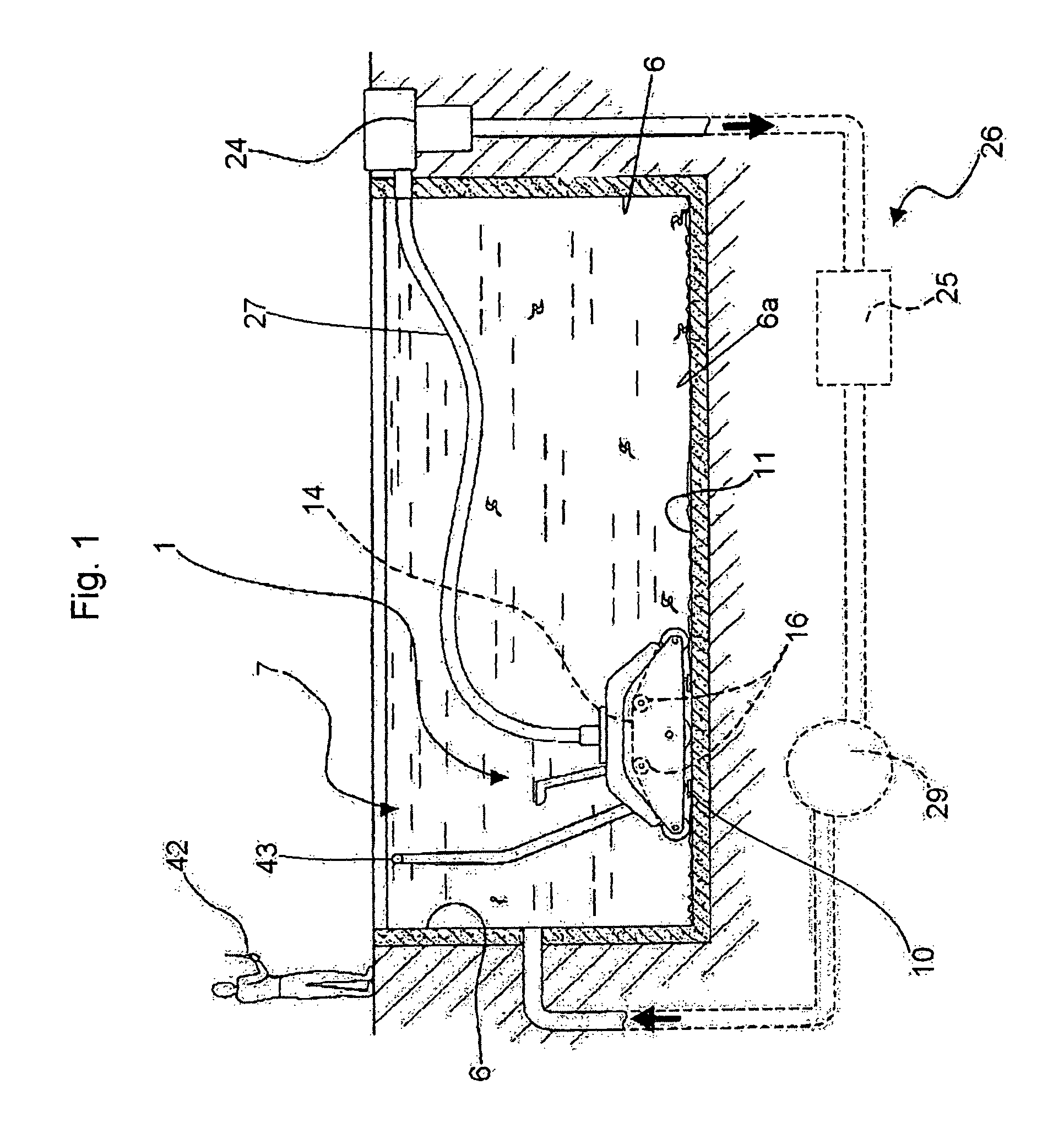 Swimming pool cleaning device