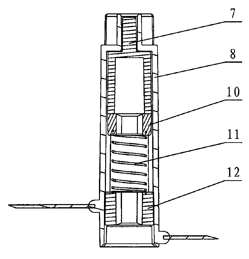 Self-locking engaging and disengaging gear for cutter of mixing cup