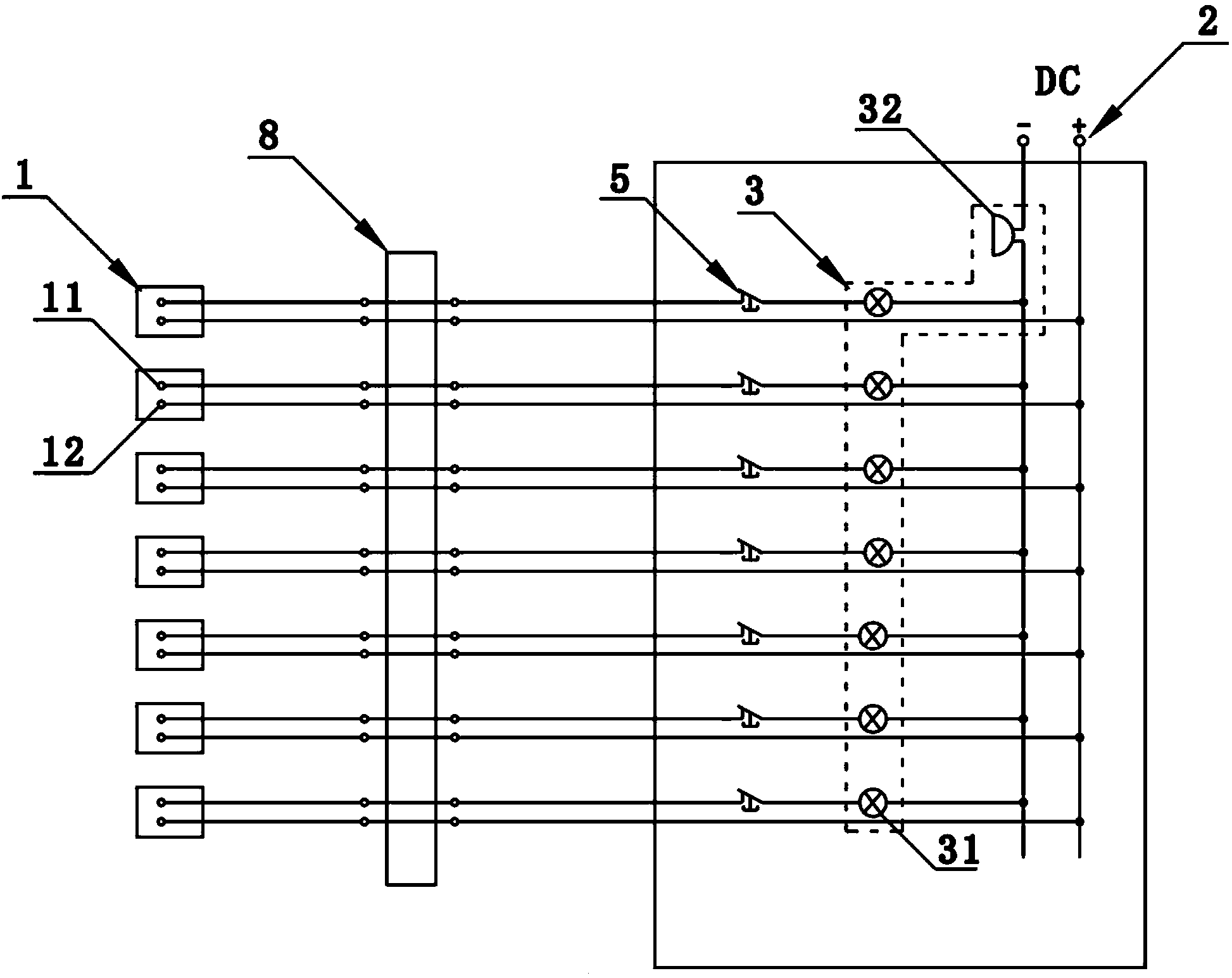 Feed water detection device in transformer oil