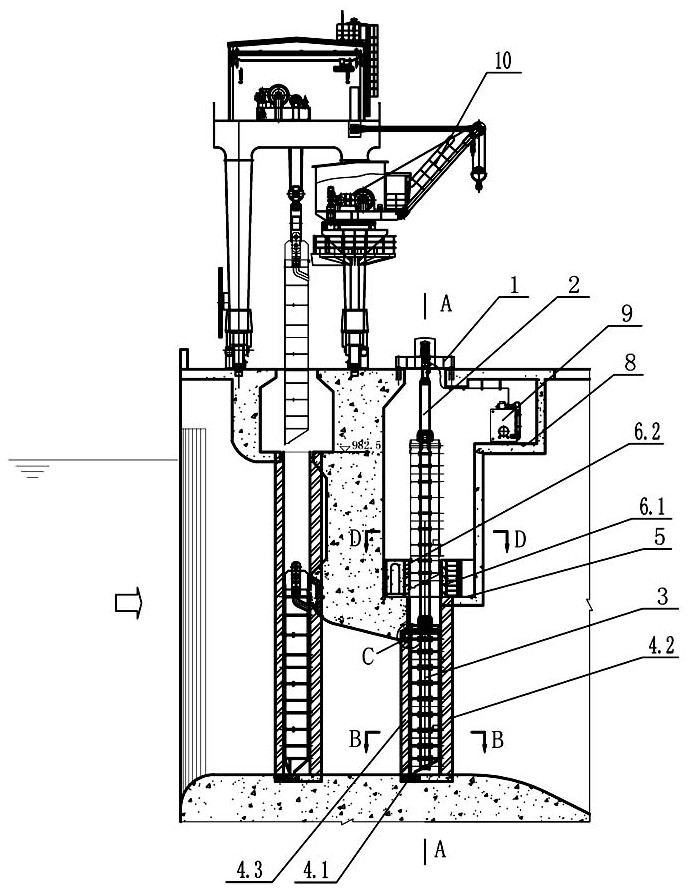 Down-the-hole service gate arrangement structure operated by double-lifting-point inverted hanging type hydraulic hoist