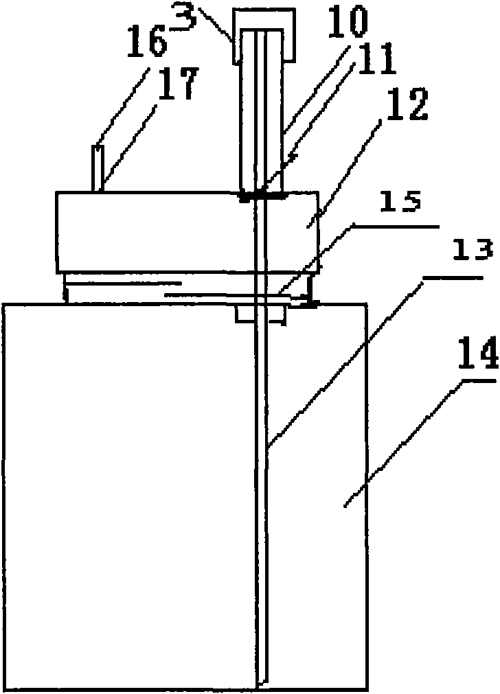 Farmland in-situ soil leaching solution collector and using method thereof