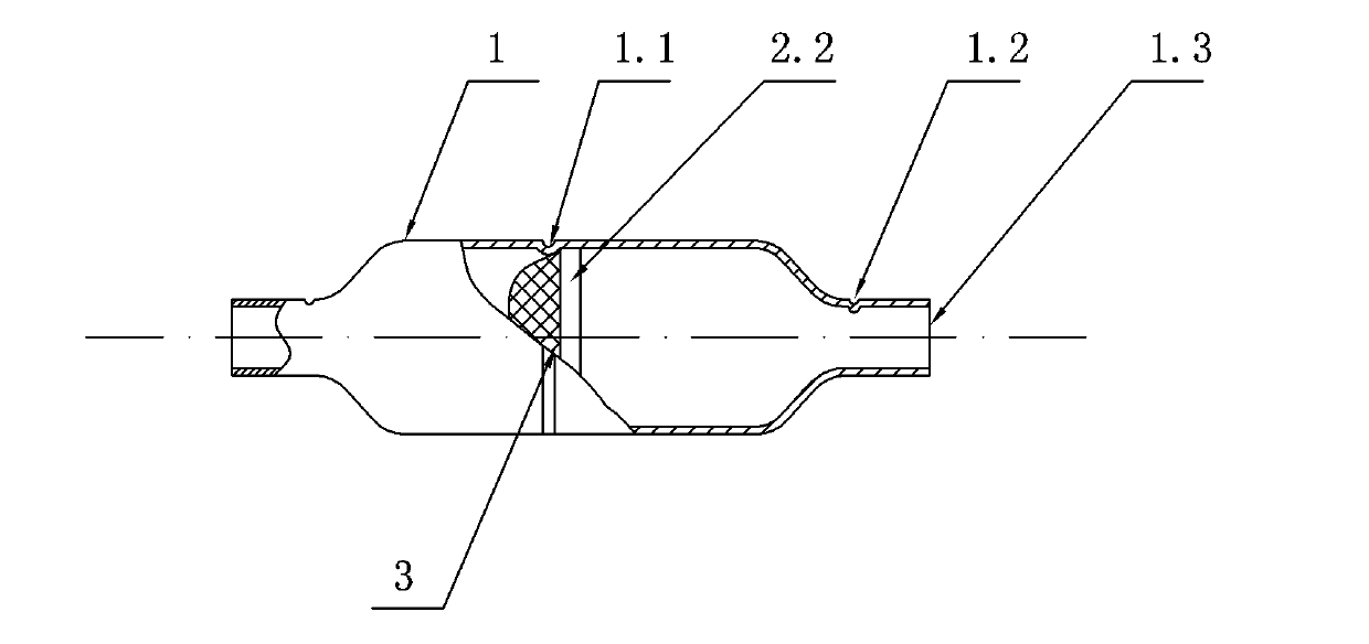 Filter with silencing function and air conditioner using such filter