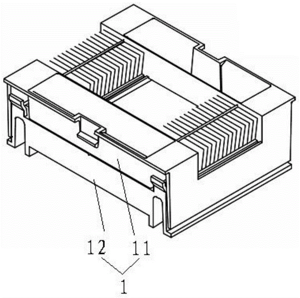 Drainage piece for sliding door and window frame and sliding door and window