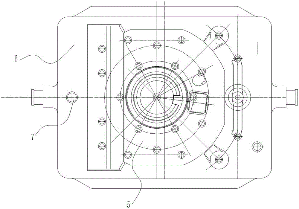 Method for casting end cap of transmission end of traction motor on subway locomotive