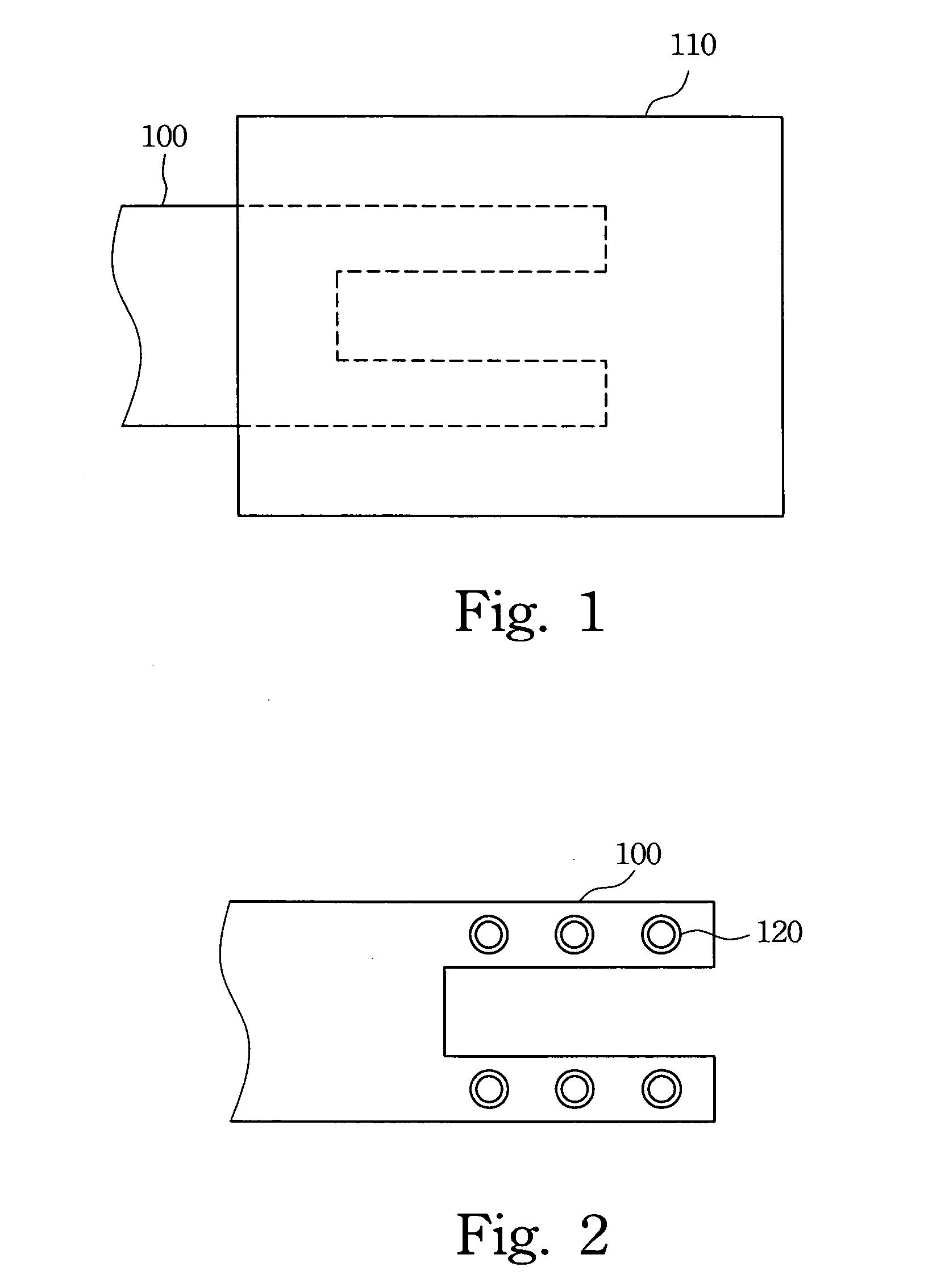 Robotic arm for preventing electrostatic damage