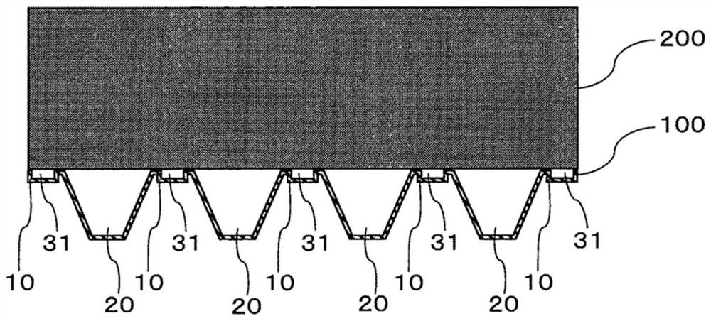 Fuel cell separator and single fuel cell