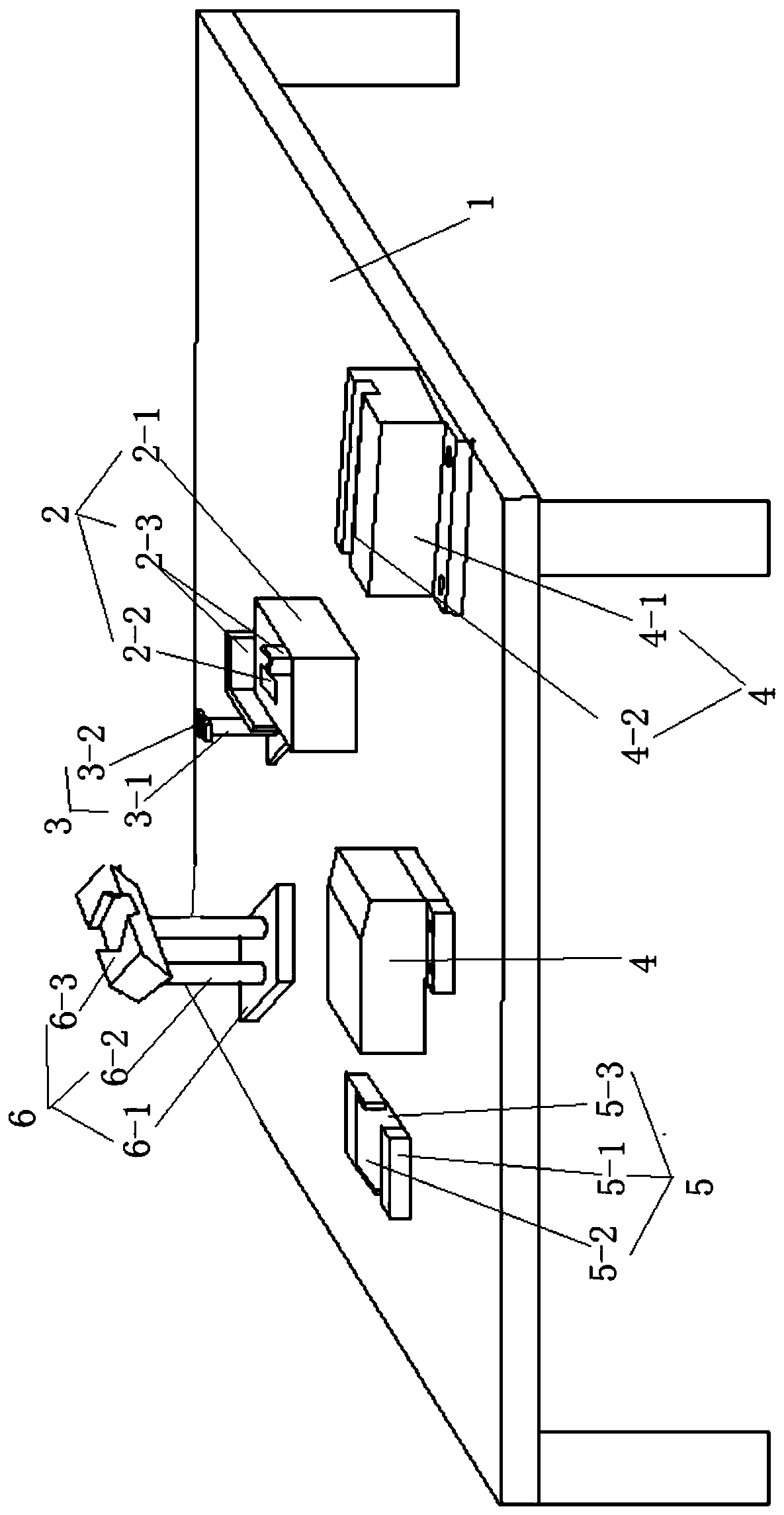 Three-dimensional tool facilitating mounting and positioning of mounting bracket and rubber part