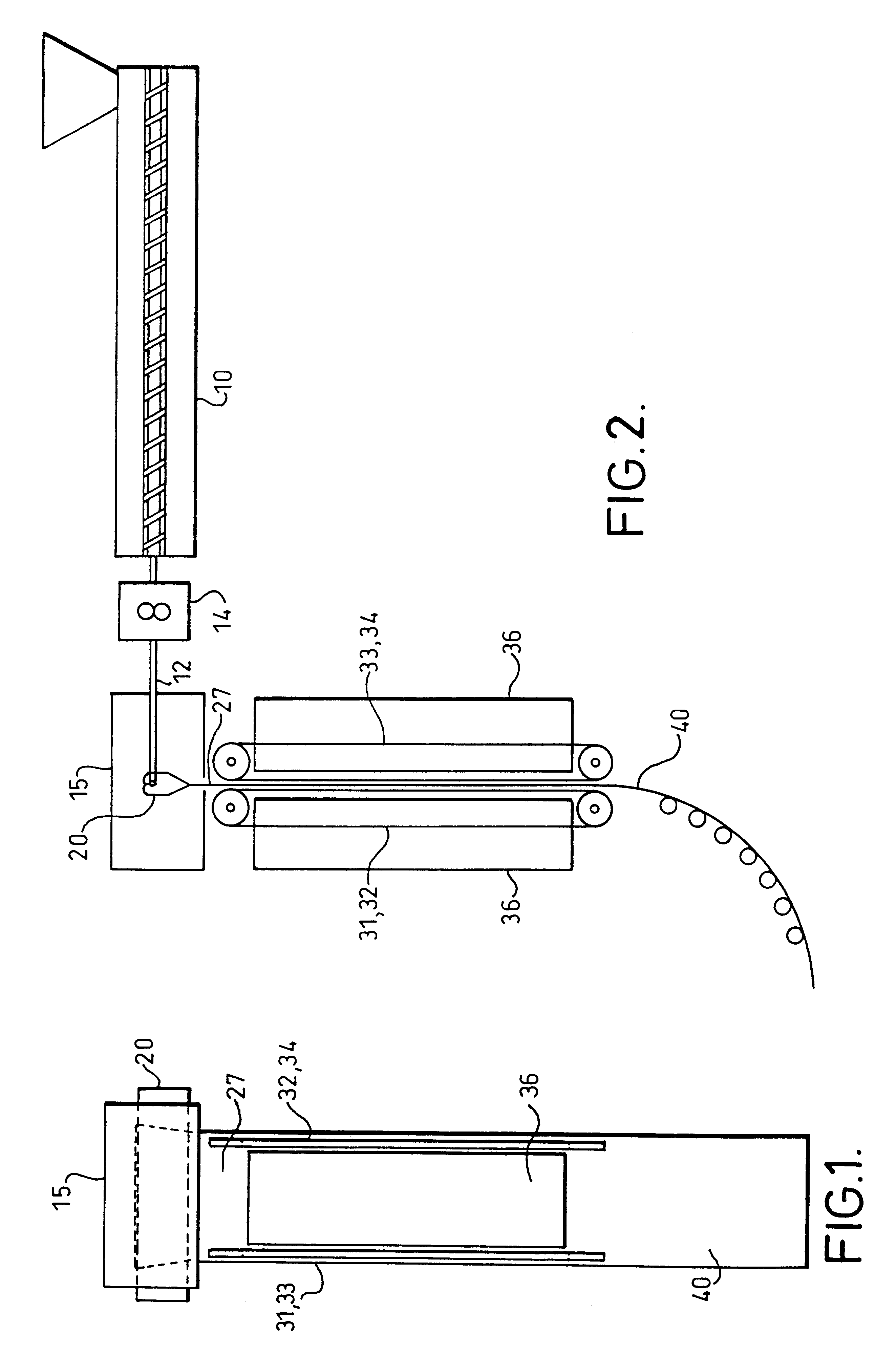 Process and apparatus for forming plastic sheet