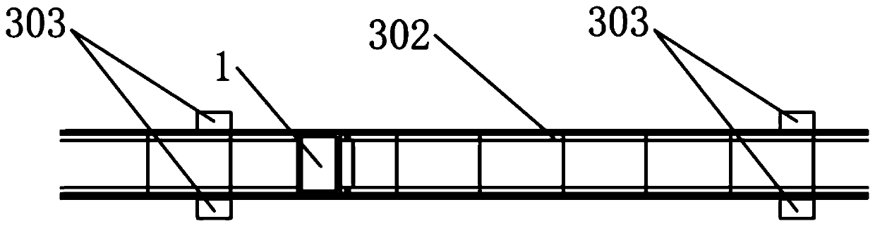 Tea feeding and conveying device