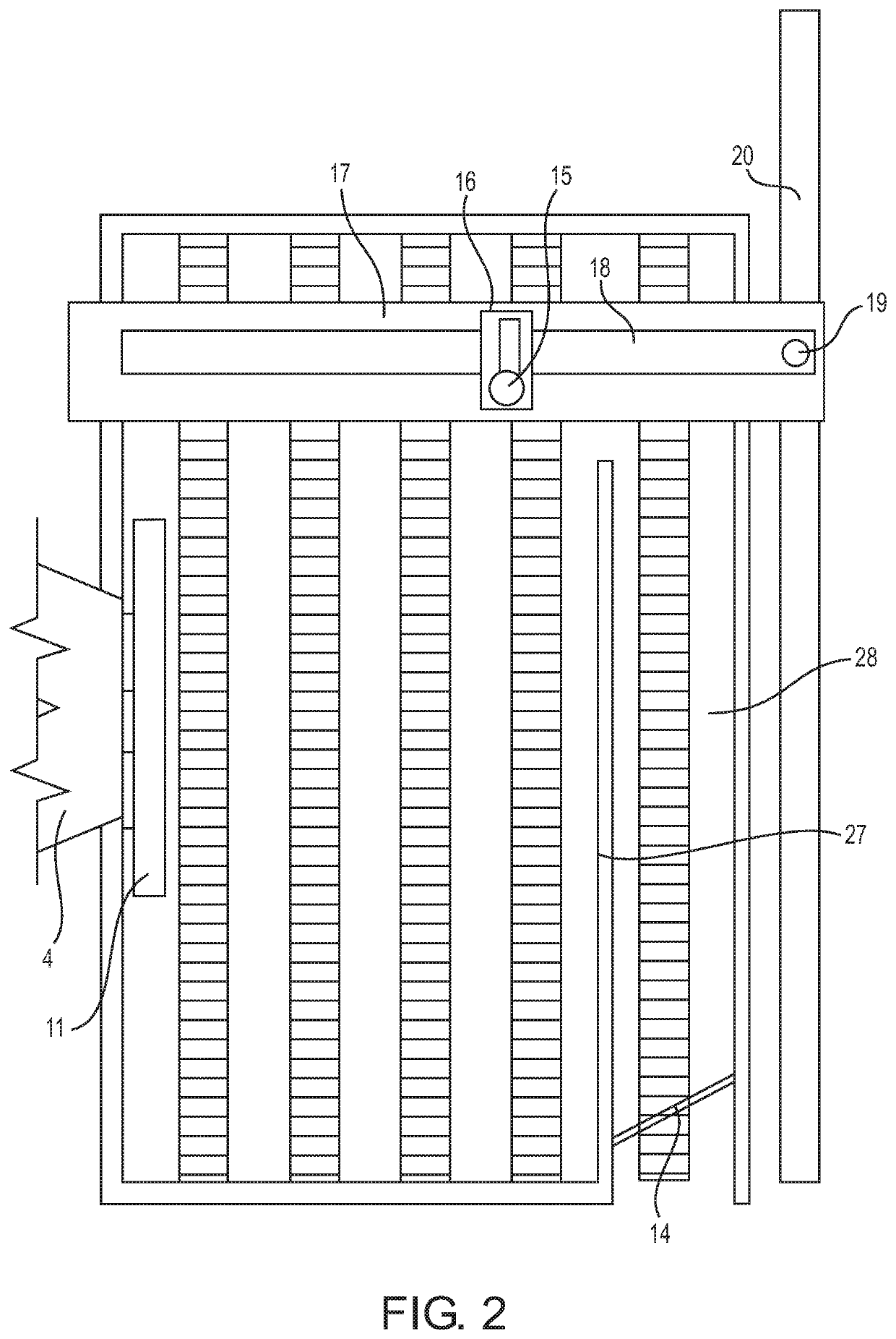 Automatic dehydration, extraction and transportation apparatus for petroleum coke