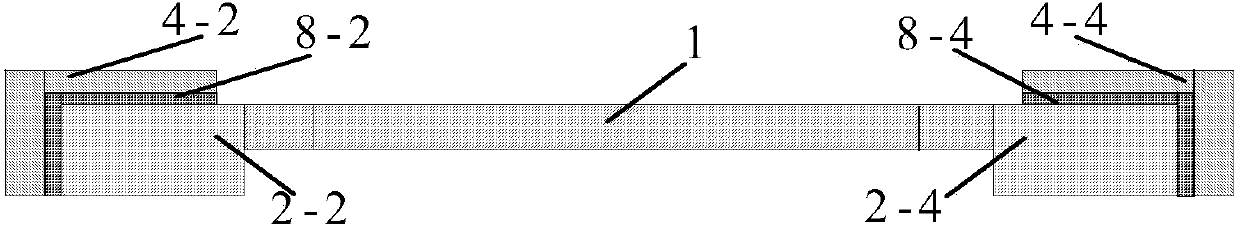 MEMS (micro-electromechanical system) resonator with LC series resonance circuit