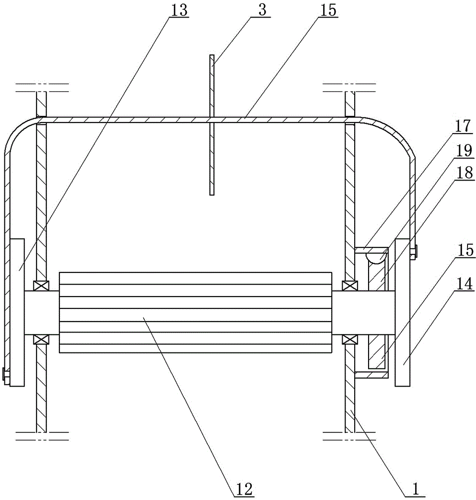 Oil-water separation device for treatment of kitchen wastewater