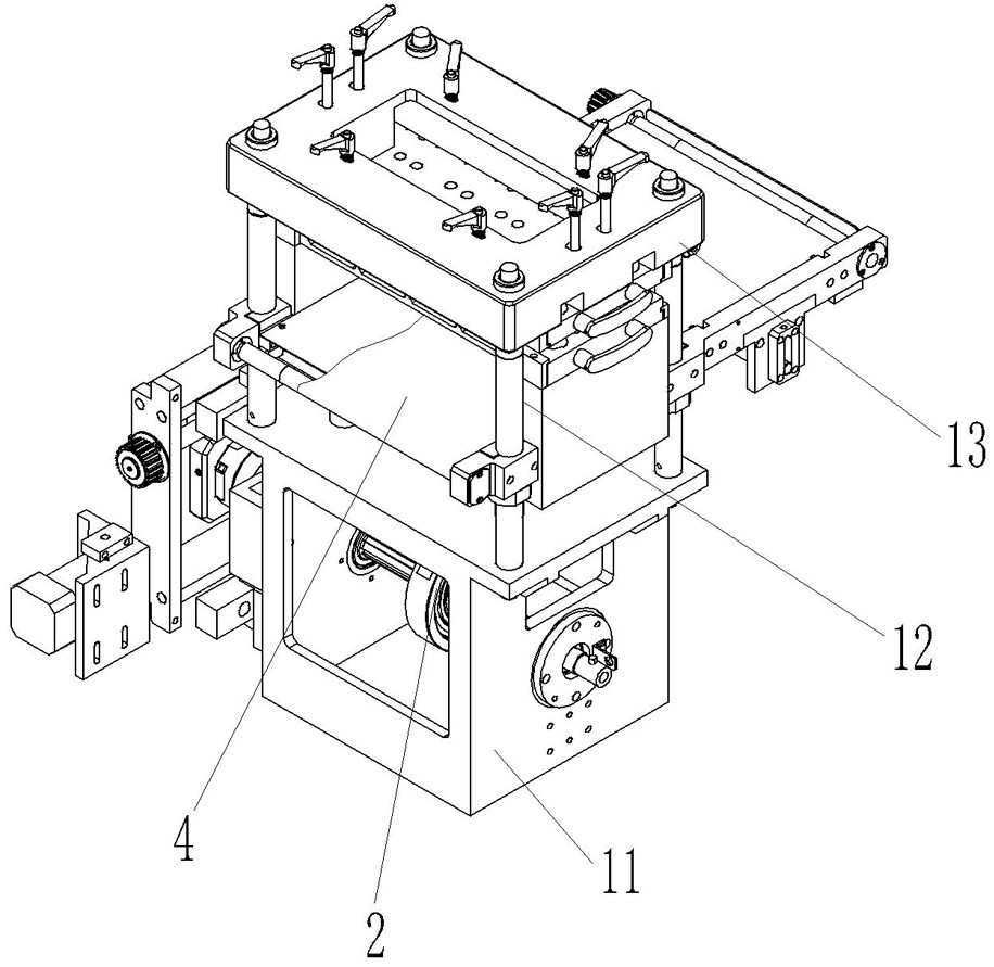 Blanking device of bubble cap packaging machine