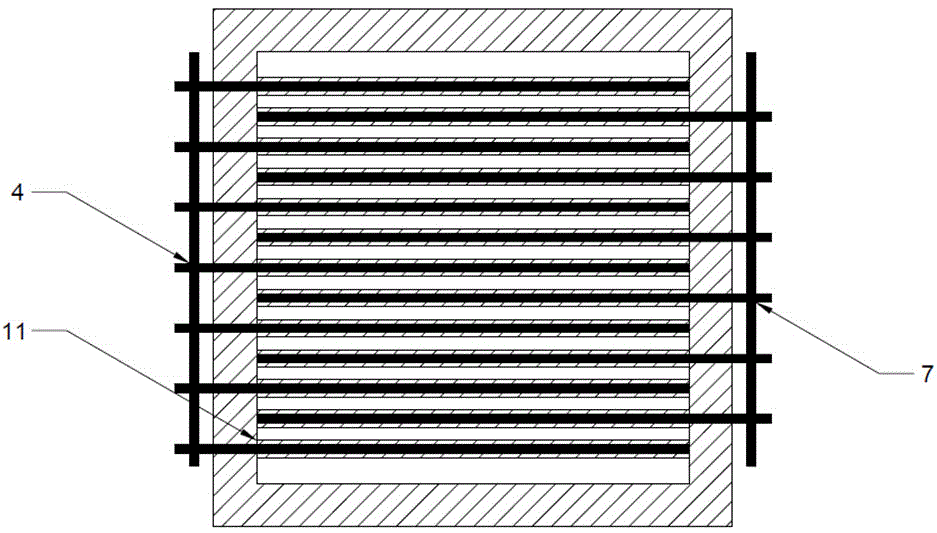 Device and method for preparing hydrogen peroxide by using plasma discharge