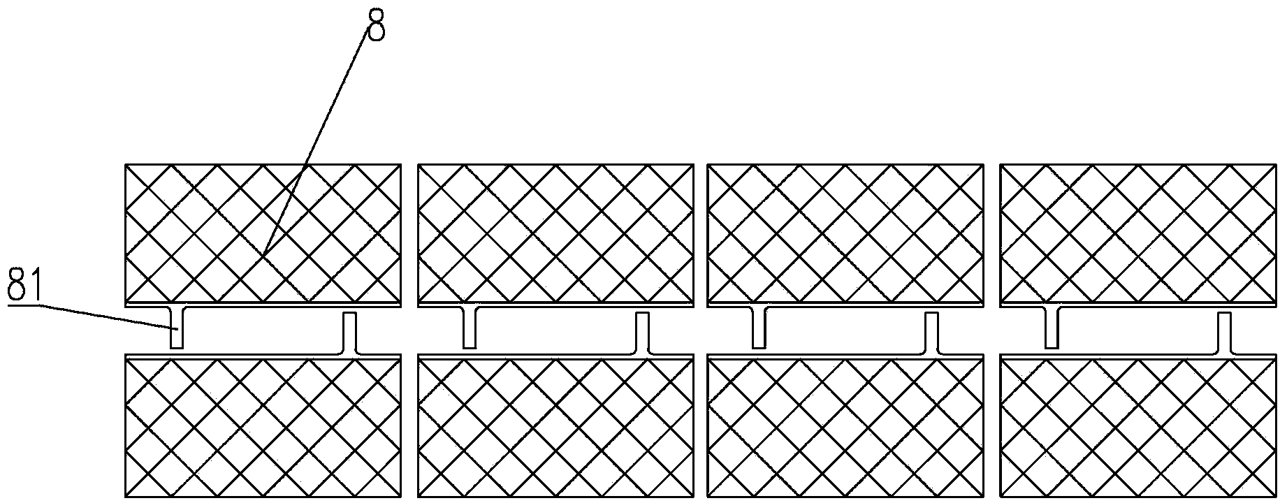 Continuous polar plate slitter machine and use method thereof