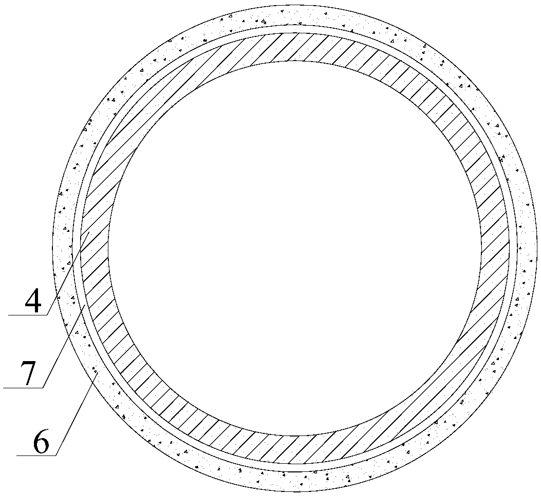 Anti-crack-type hinged tunnel used for crossing movable fault zone and application thereof