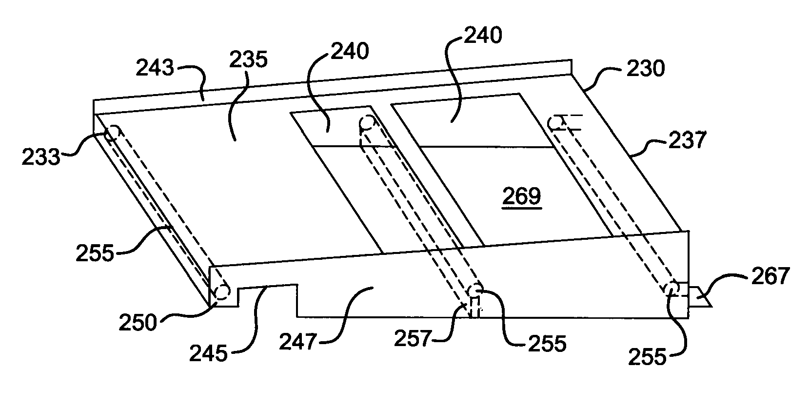 Apparatus and method for providing an inerting gas during soldering