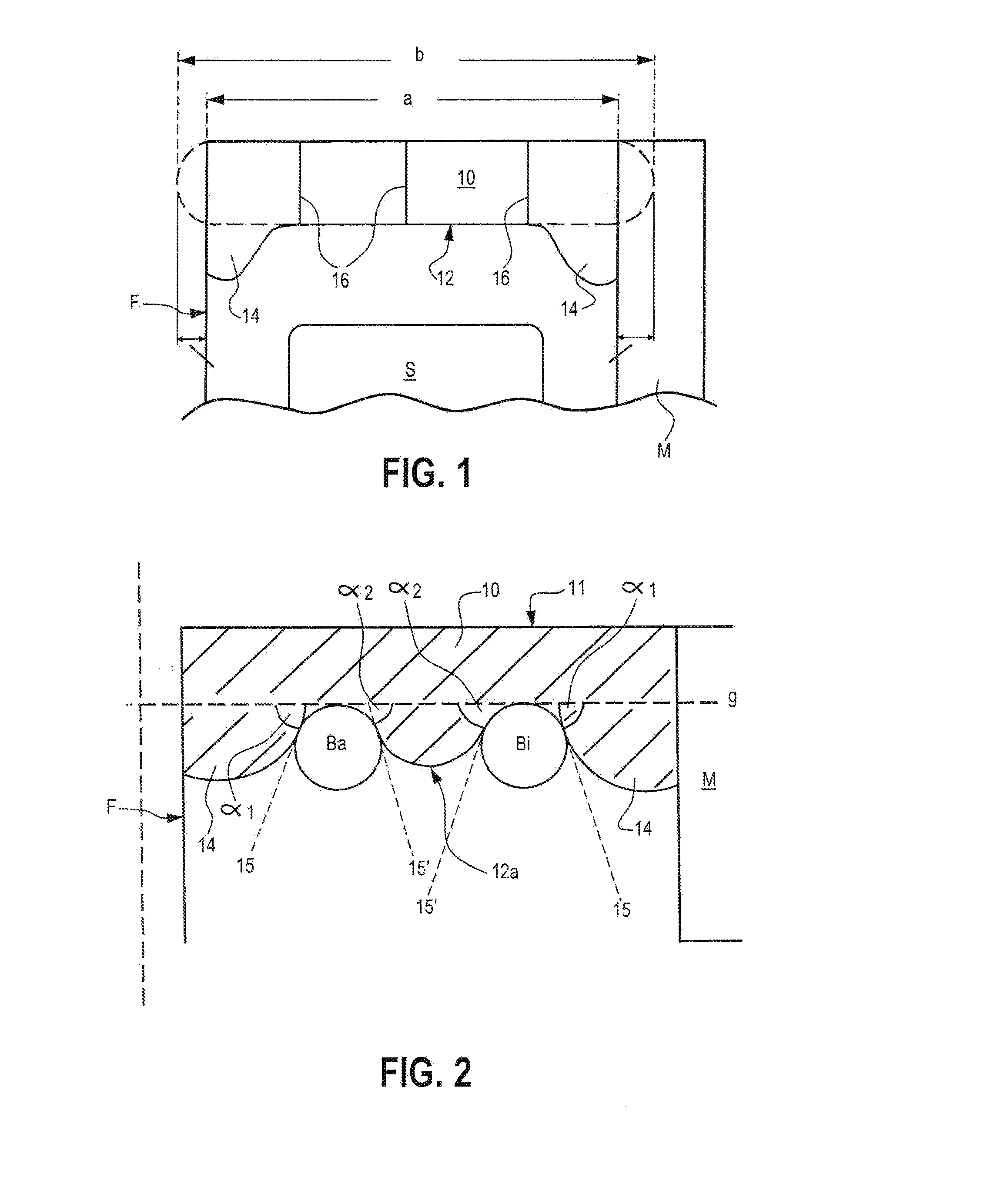 Motor Vehicle With Knee Airbag