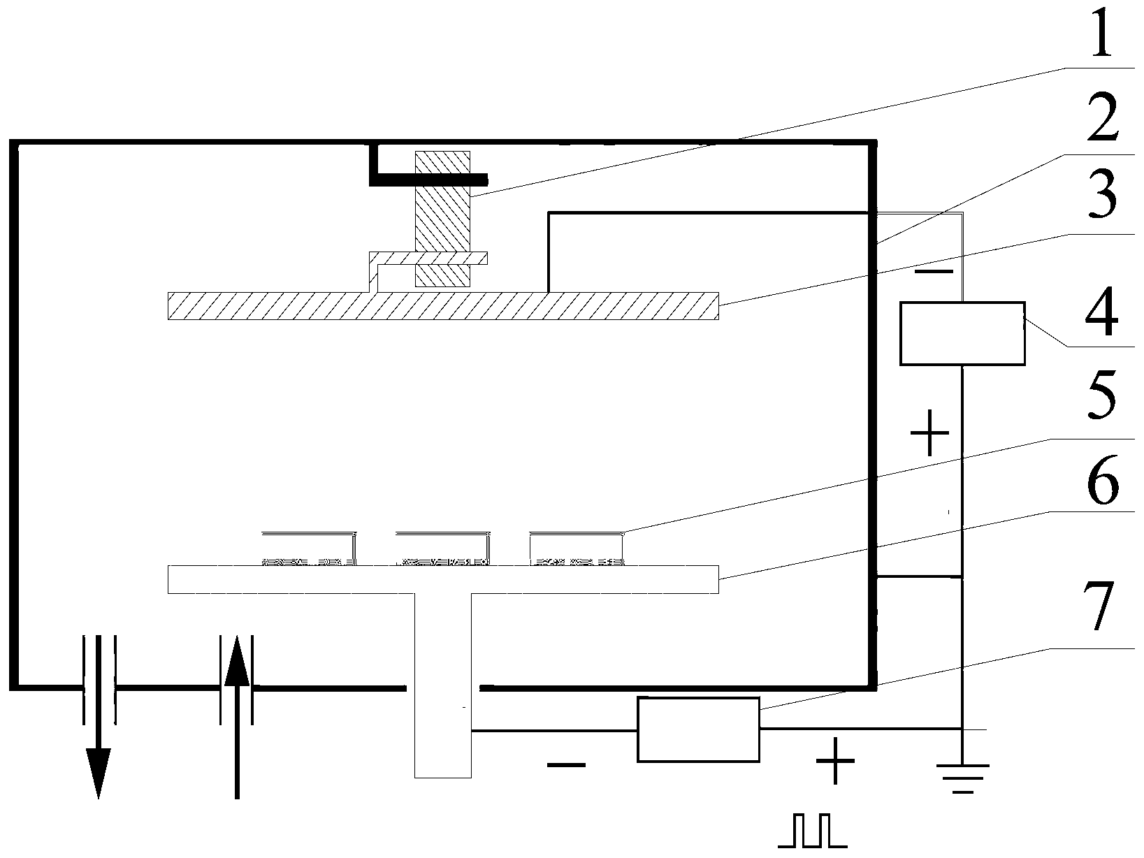 Low-temperature and low-pressure ion nitriding method and device for stainless steel workpiece