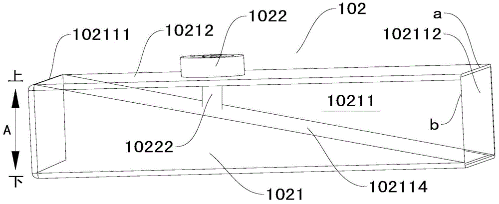 Microwave oven, and exciter and waveguide thereof