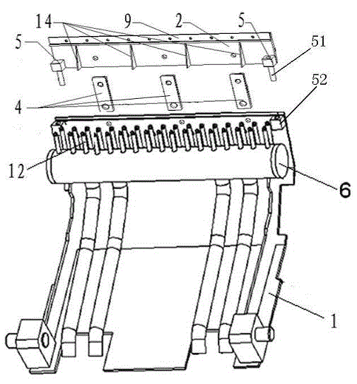 A split cooling water retaining structure for hot continuous rolling