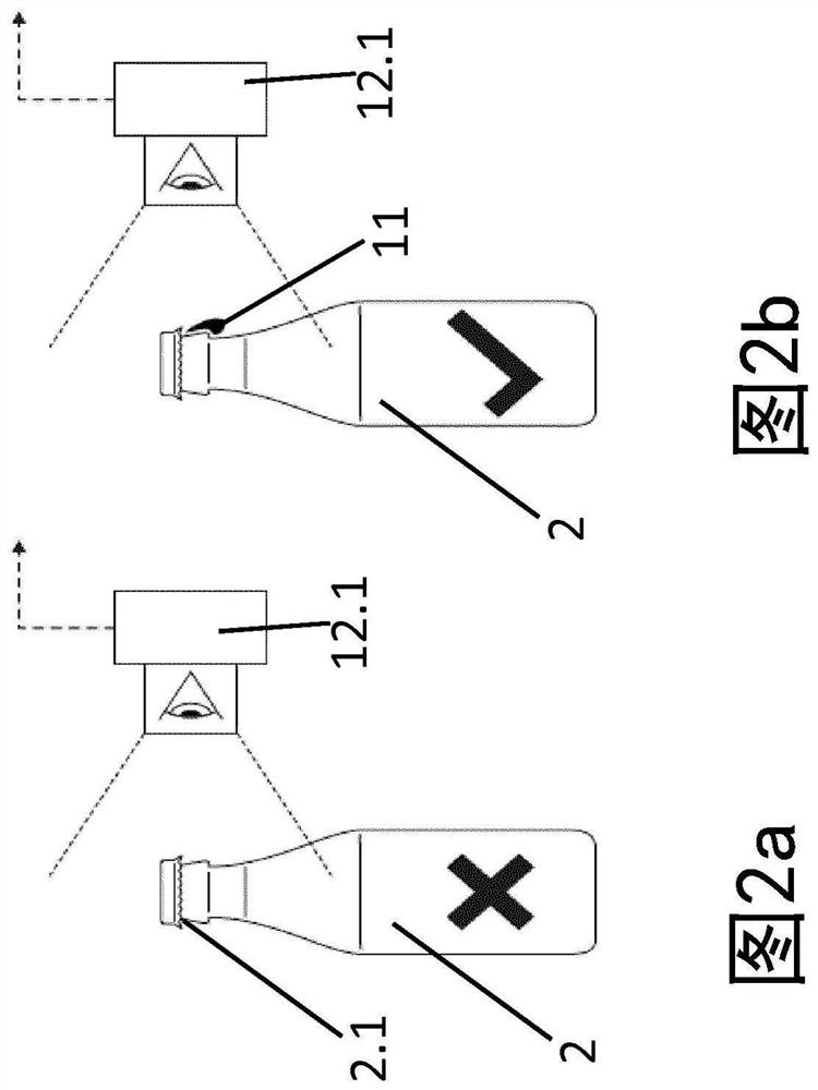 Device and method for treating containers filled with foamable liquid filling material