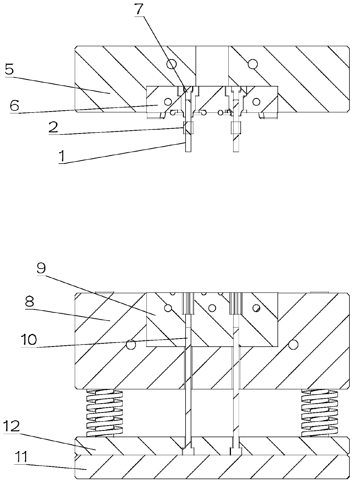 Encapsulated injected gear, injection process and mold