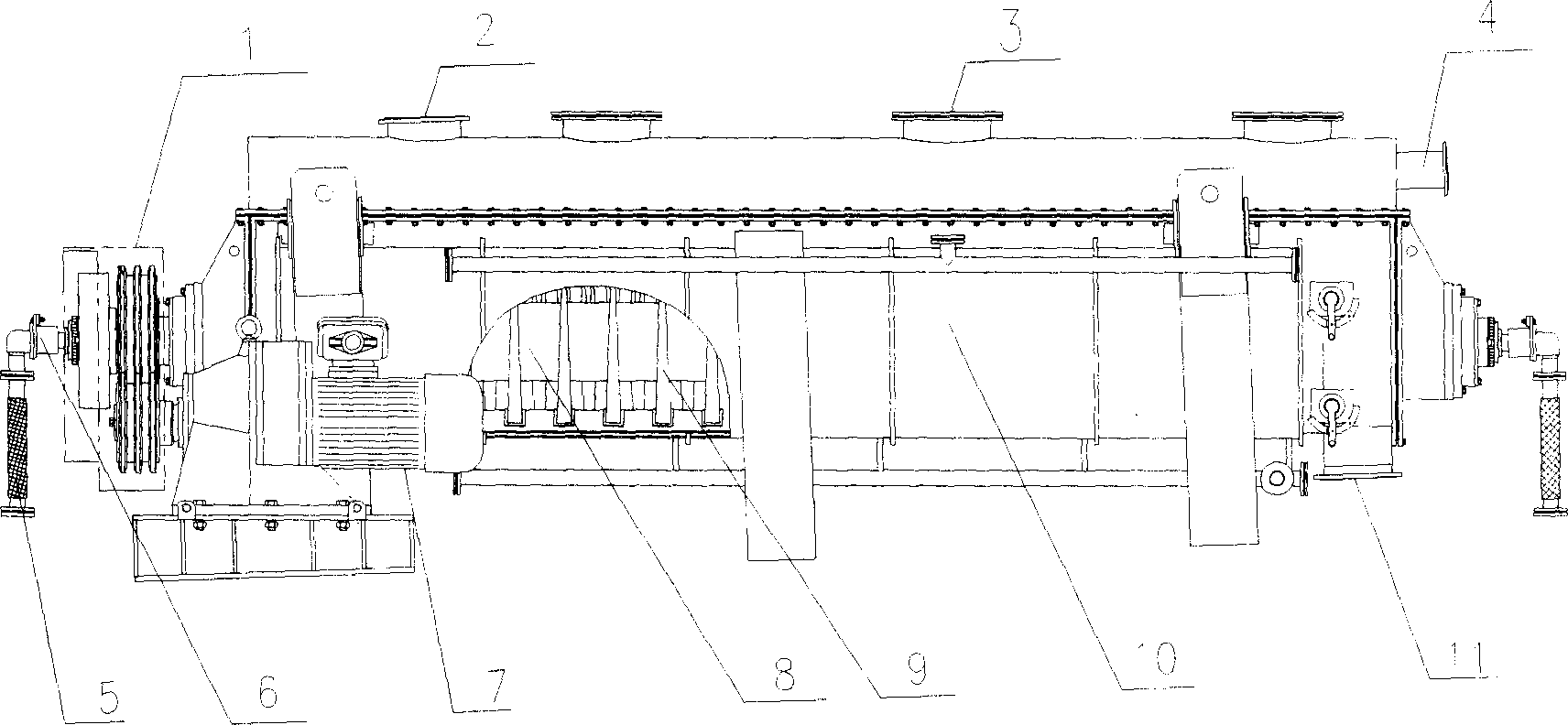 Method for drying sludge by blade drier