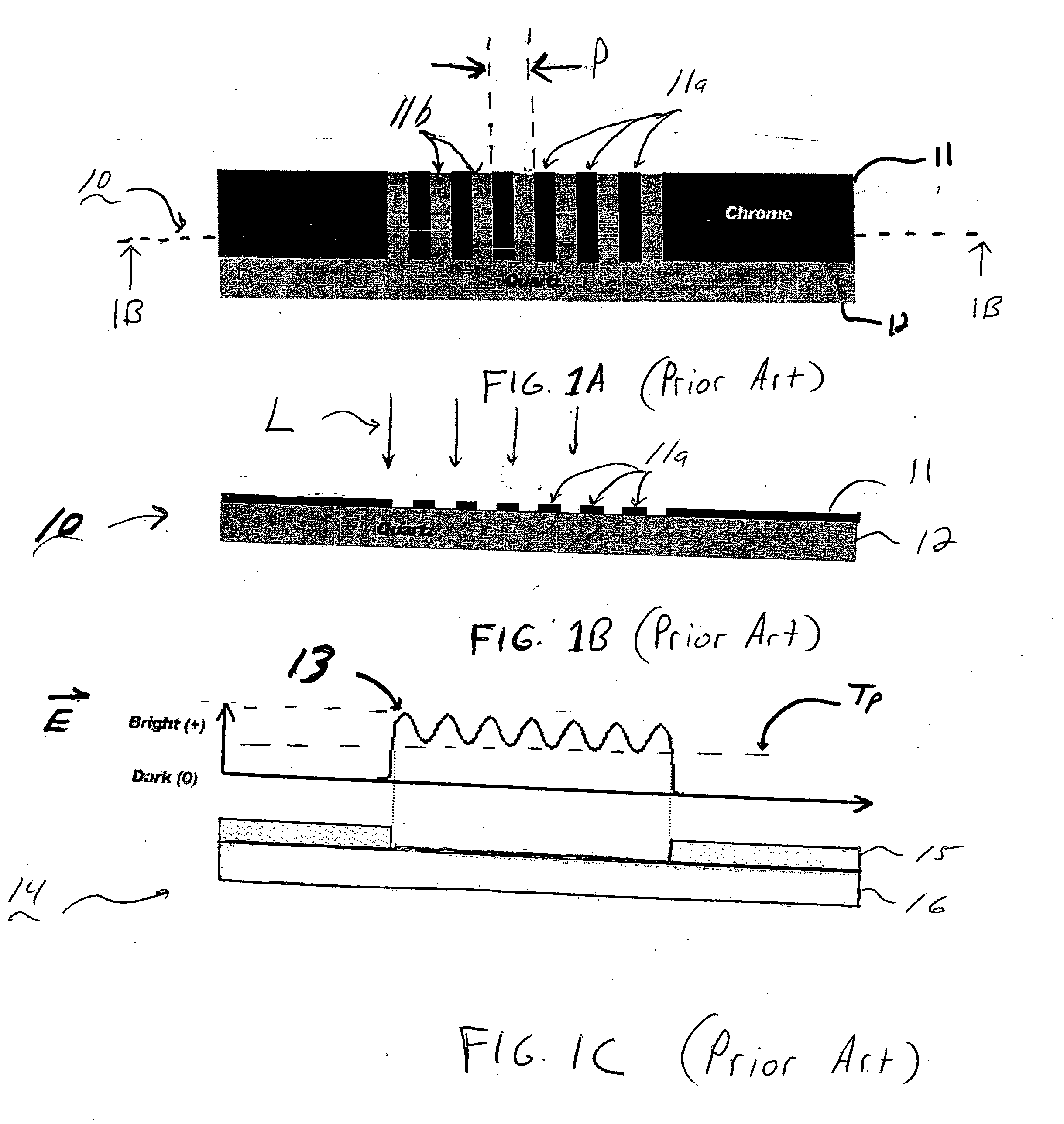 Photomask structures providing improved photolithographic process windows and methods of manufacturing same