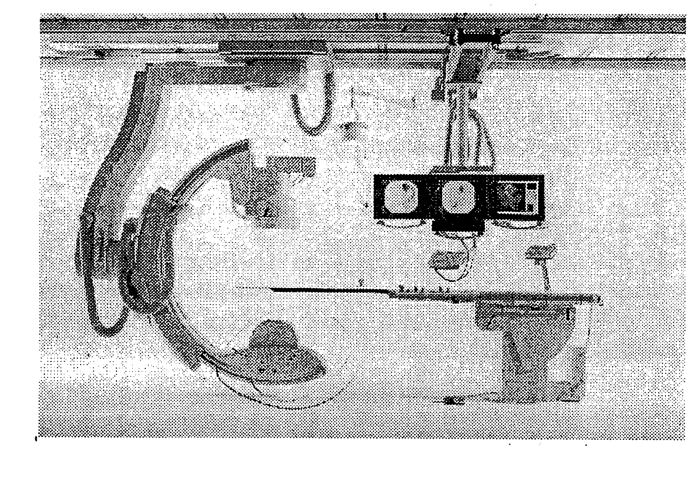 Method of reconstructing images for spiral and non-spiral computer tomography