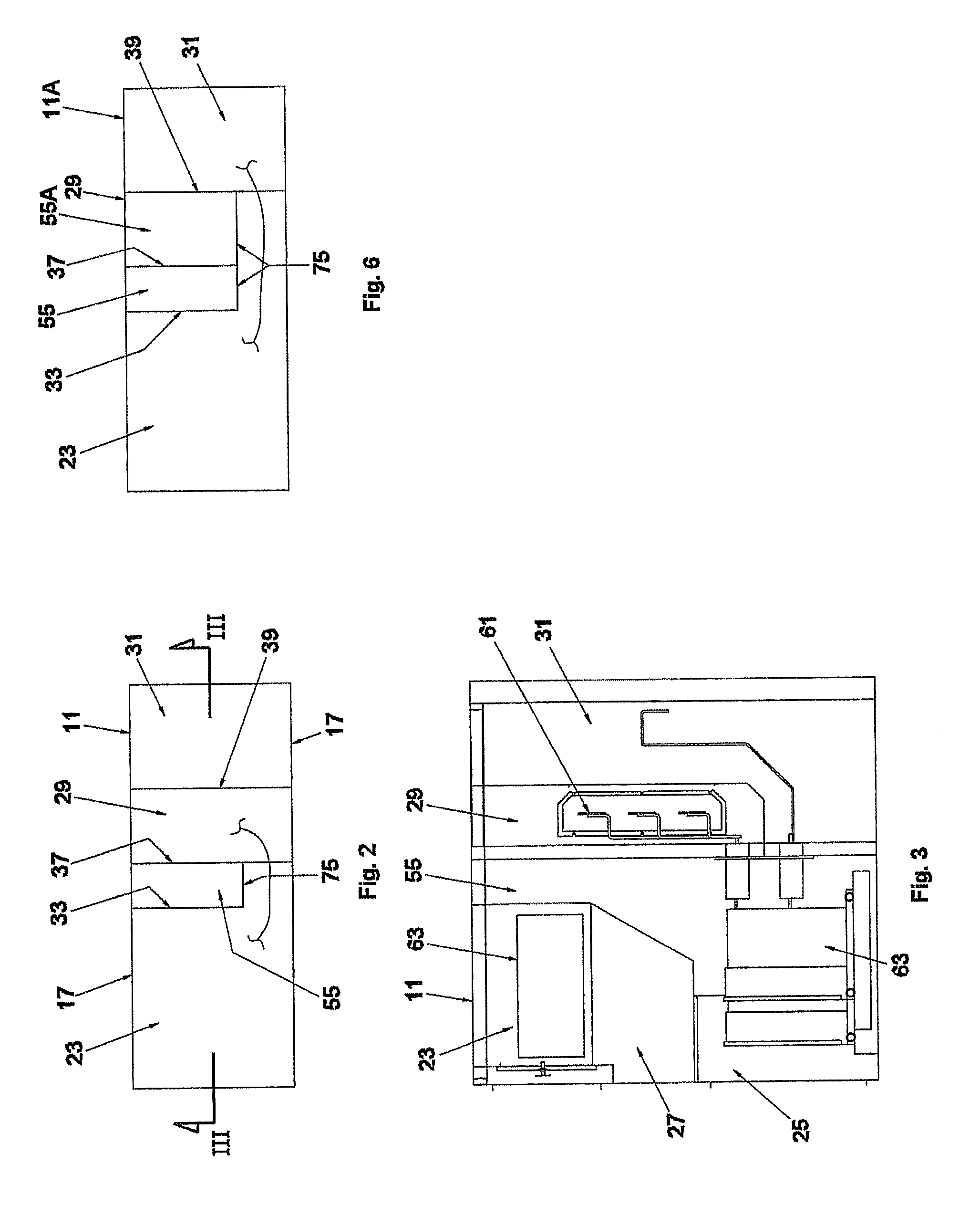 Arc-resistant switchgear enclosure with vent arrangement of a lower compartment