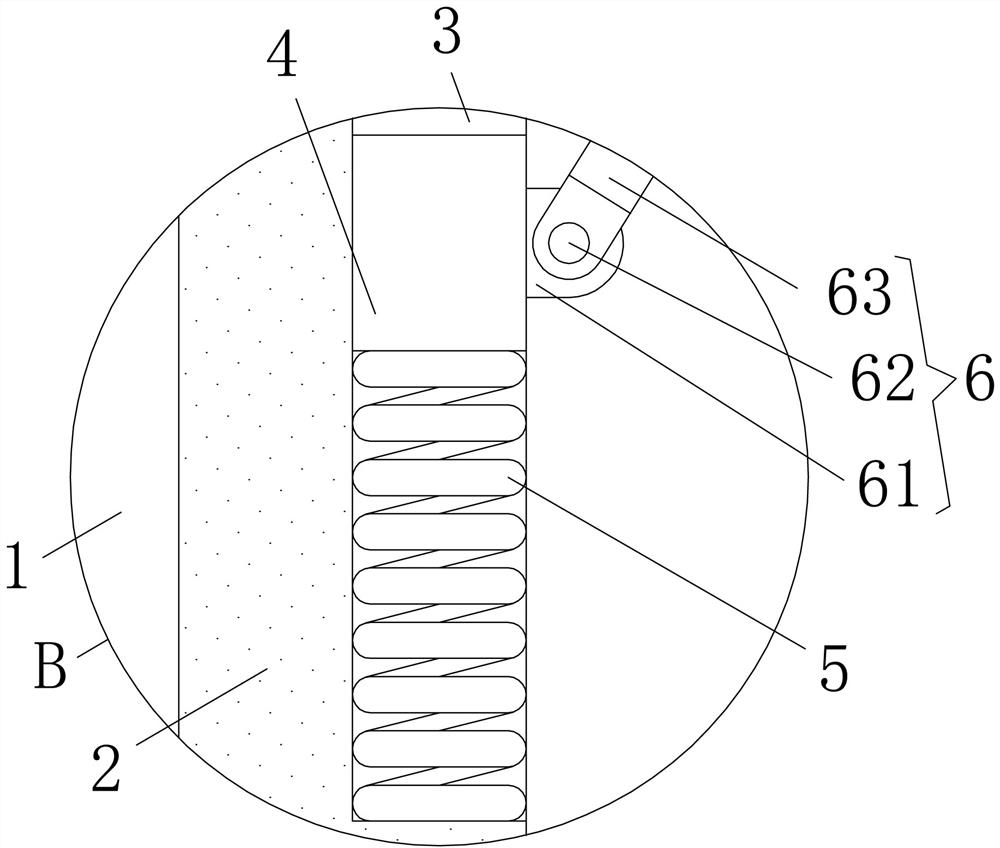 Traction device and operating method for traffic machinery with automatic adjustment function