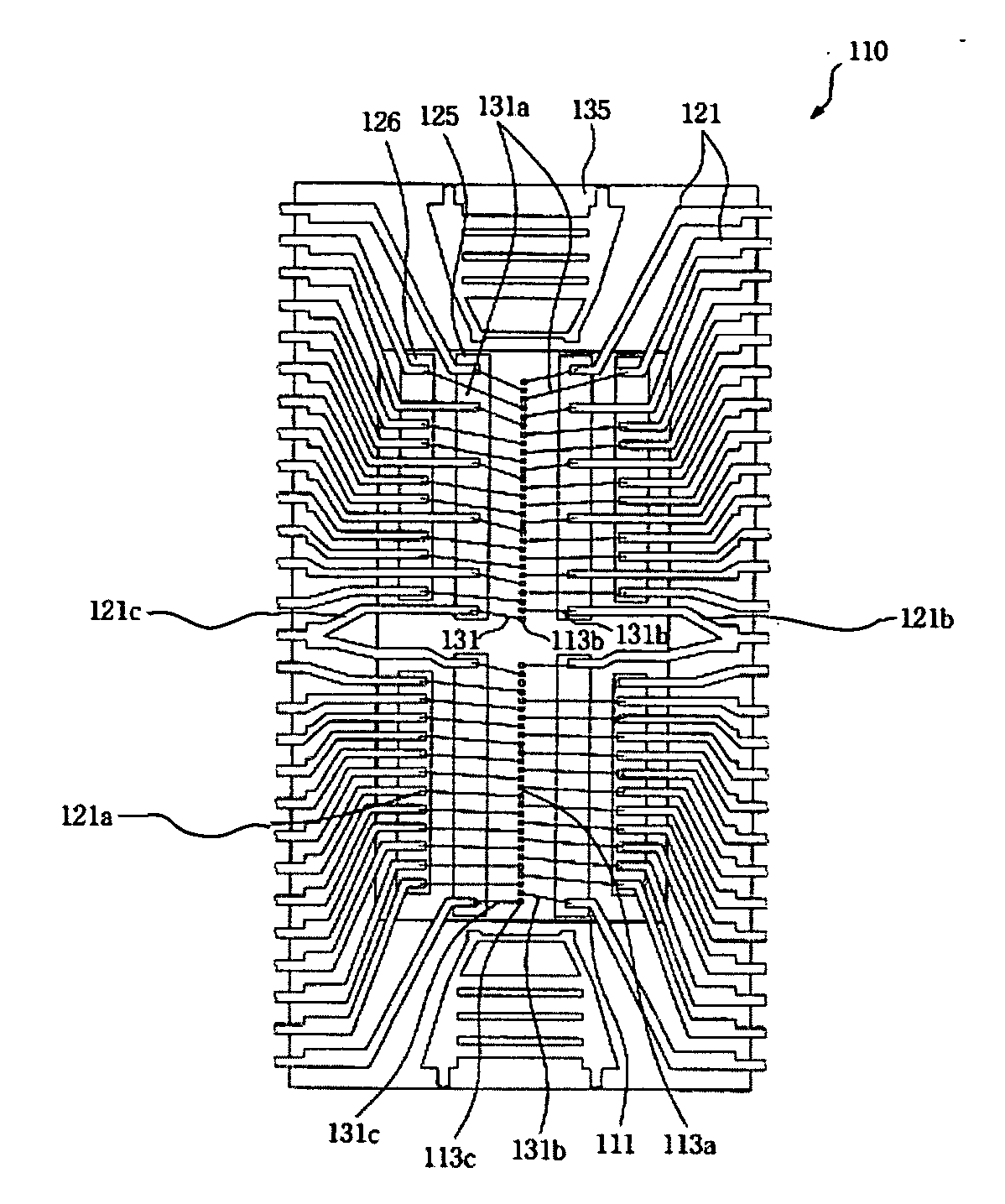 Semiconductor packages with asymmetric connection configurations