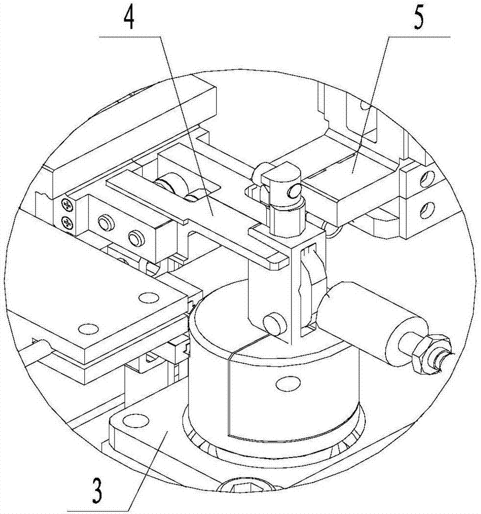 Winding device and winding method for bee pollen trap