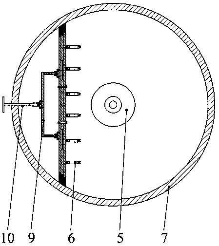 Tank-body-structure-variable D-type pulping equipment based on multi-class turbulence