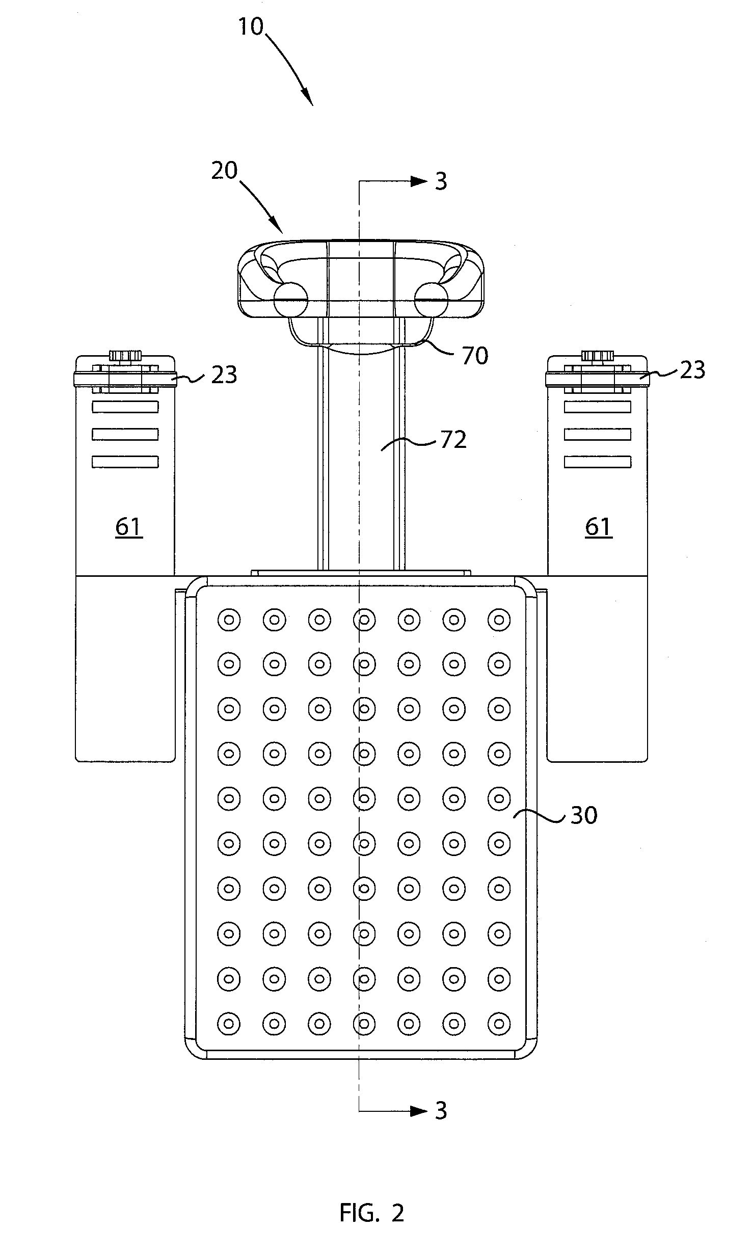 Traction device and associated method for increasing intervertebral space and lengthening the spine